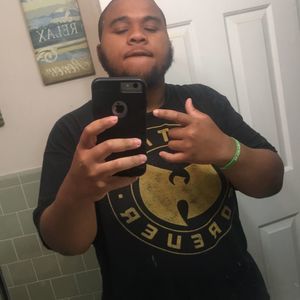 Meet your Posher, Jonathan